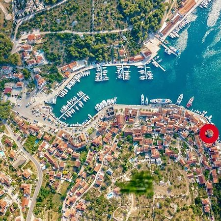 Riva Apartments Villa Thalia - Milna, Brac Milna  Luaran gambar