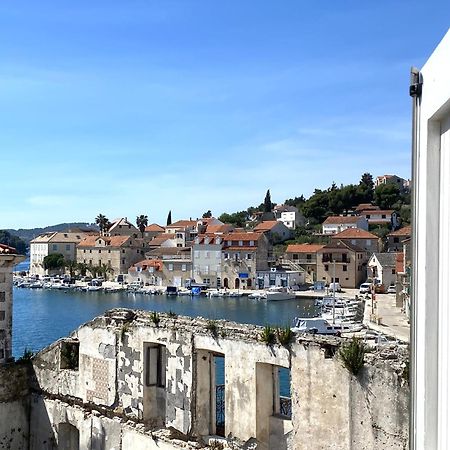 Riva Apartments Villa Thalia - Milna, Brac Milna  Luaran gambar