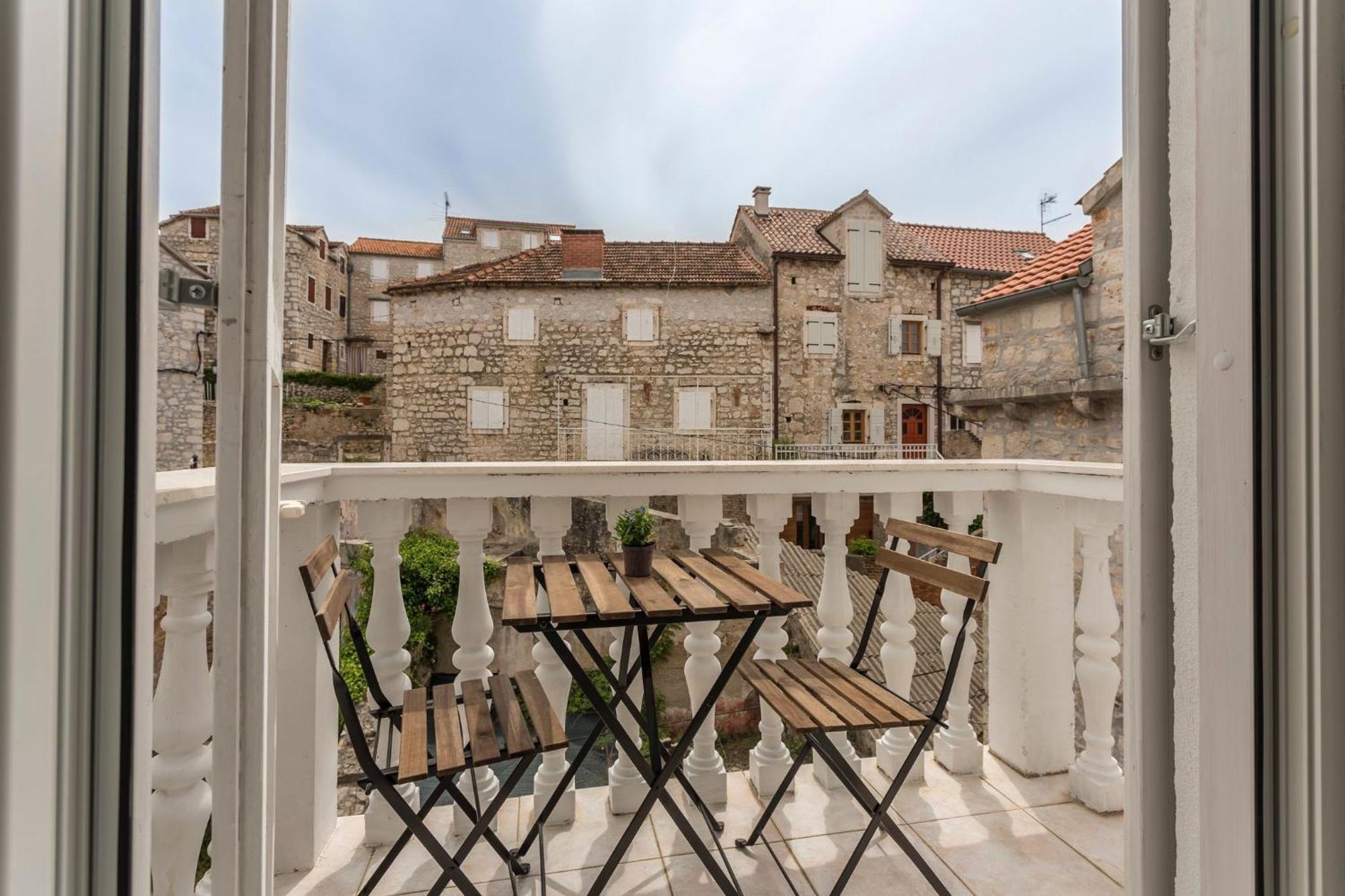 Riva Apartments Villa Thalia - Milna, Brac Milna  Luaran gambar