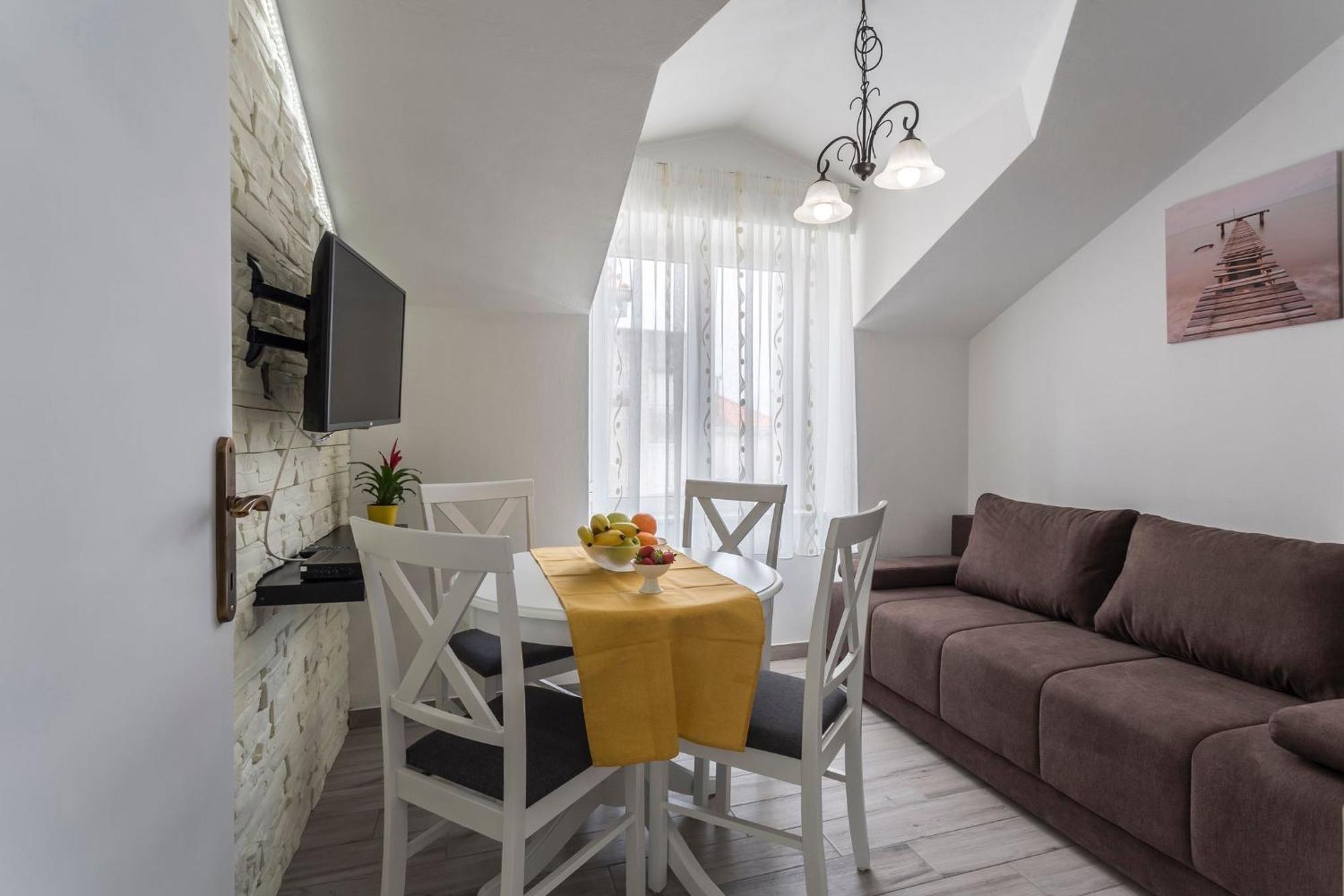 Riva Apartments Villa Thalia - Milna, Brac Milna  Luaran gambar