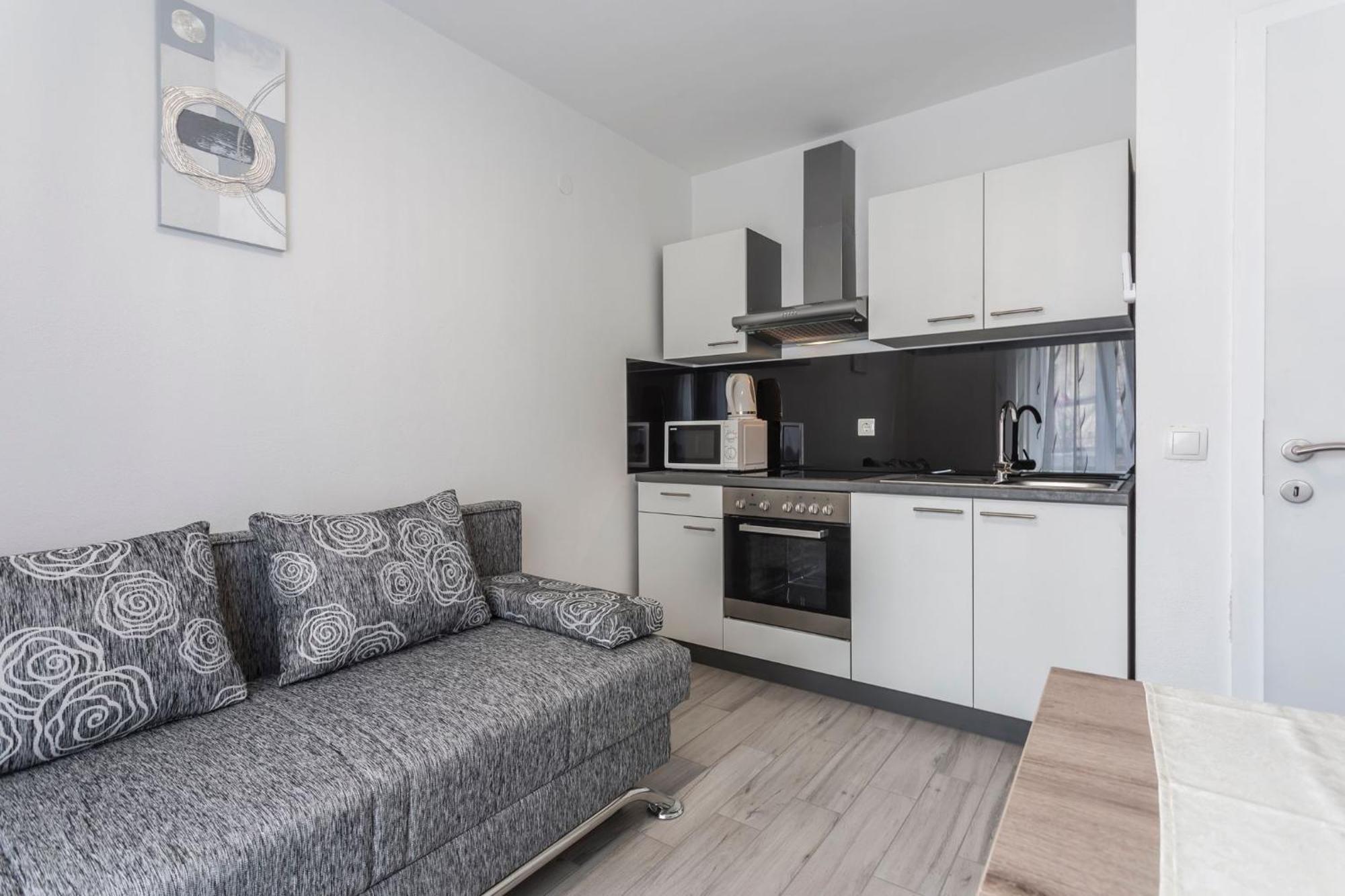 Riva Apartments Villa Thalia - Milna, Brac Milna  Luaran gambar
